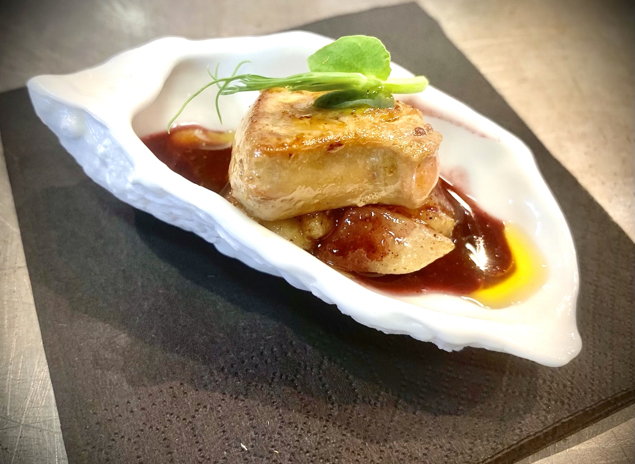 Foie gras de canard halal poêlé aux poires - Réghalal