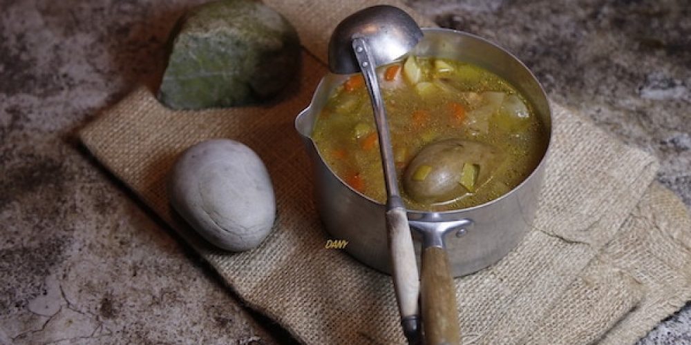 La Tradition de la Soupe au Caillou