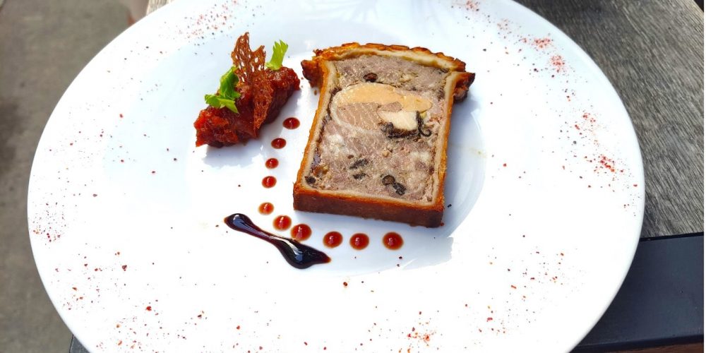 Pâté-croûte de gibier et foie gras de canard