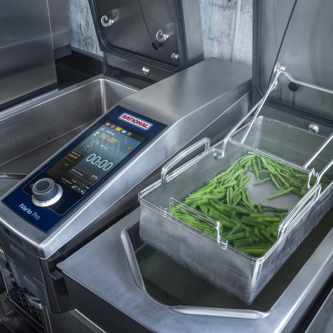 Des solutions modernes pour les cuisines professionnelles : Moins d’appareils de cuisson, plus de possibilités
