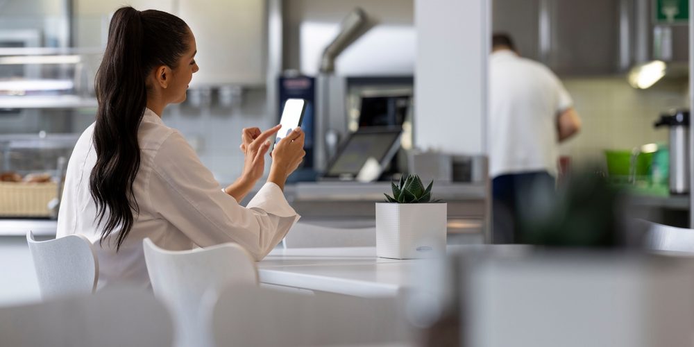 Dépannage rapide et maintenance prédictive dans les cuisines professionnelles : le nouvel outil Digital Service Management de RATIONAL