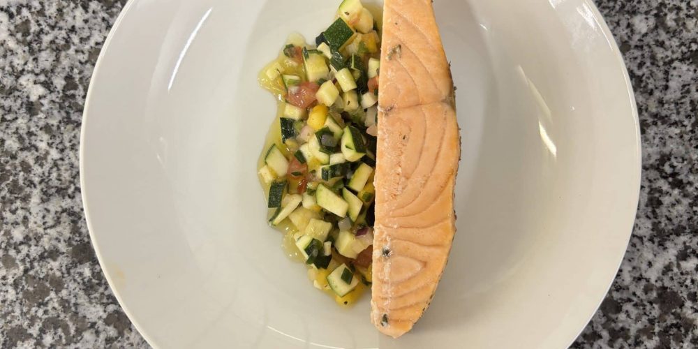 Filet de saumon basse température, rougail courgette