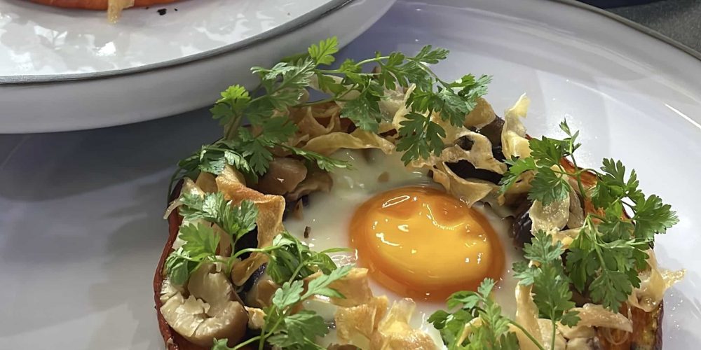 Oeuf au four d’automne et couronne de potimarron