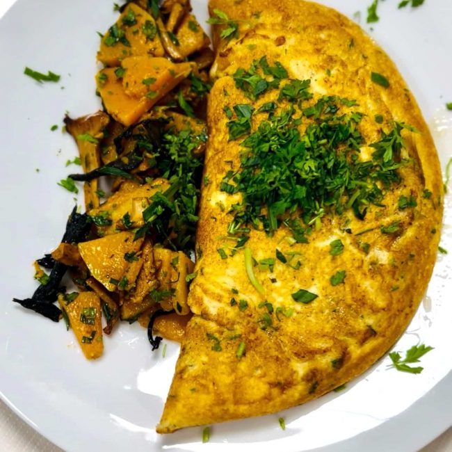 Omelette soufflée aux fines herbes