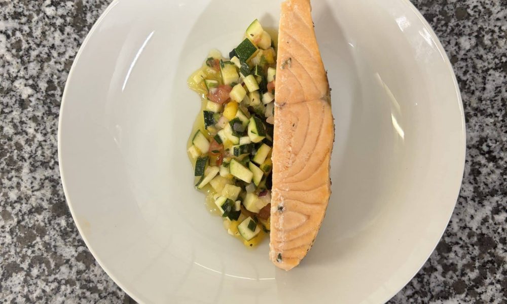 Filet de saumon basse température, rougail courgette