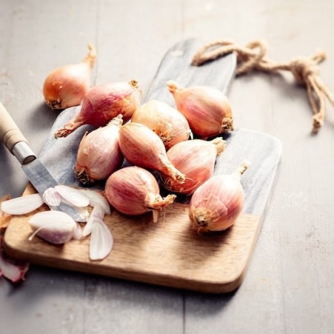 L’échalote, le petit bulbe qui change tout